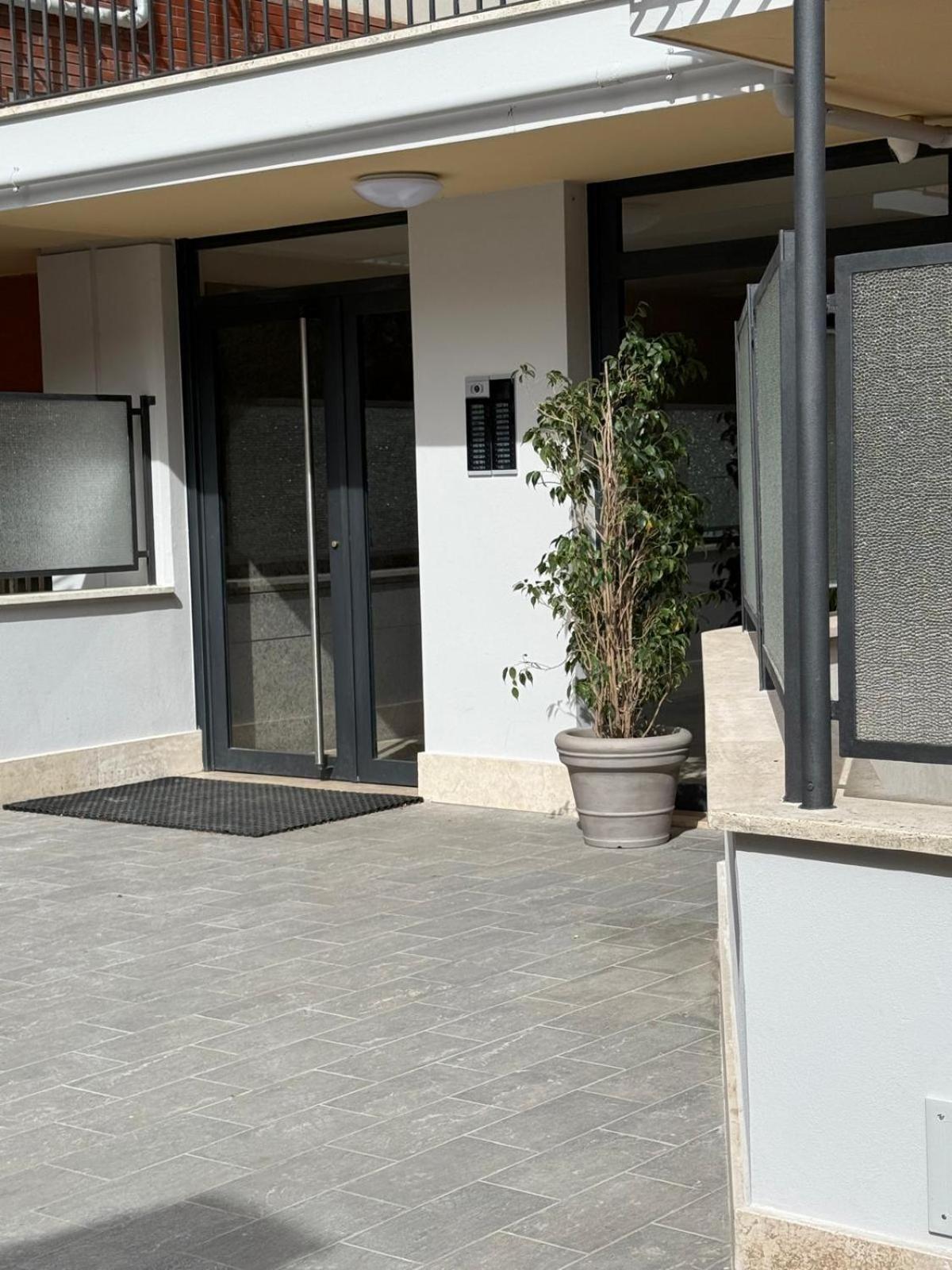 Tiburtina Flam Guest House Rom Exterior foto